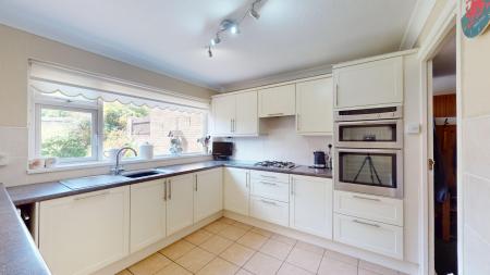 4 bedroom Detached house for sale in Rhos Llan, Rhiwbina, Cardiff, CF14