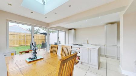 5 bedroom Semi-detached house for sale in Tyn y Parc Road, Rhiwbina, Cardiff, CF14