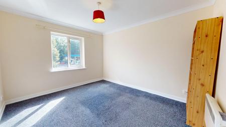 1 bedroom Flat for sale in Tyn Y Parc Road, Rhiwbina, Cardiff, CF14