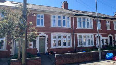 3 bedroom Terraced House for sale in Waun-y-Groes Road, Rhiwbina, Cardiff, CF14