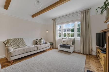 4 bedroom Semi-detached house for sale in Lon Isa, Rhiwbina, Cardiff, CF14