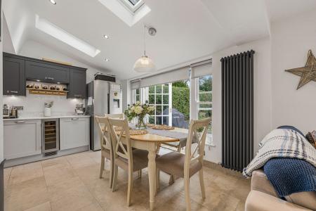 4 bedroom Semi-detached house for sale in Lon Isa, Rhiwbina, Cardiff, CF14