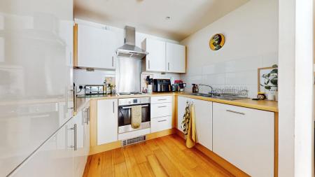 1 bedroom Flat to let in Bute Terrace, Cathays, Cardiff, CF10