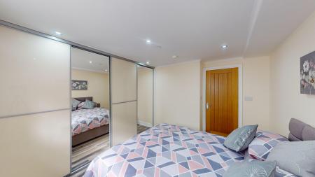 1 bedroom Flat to let in 8-10 Griffin Street, Newport, NP20