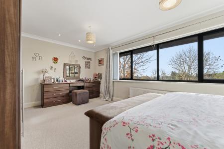 4 bedroom Detached house for sale in Heol y Coed, Rhiwbina, Cardiff, CF14