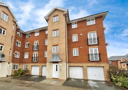 2 bedroom Flat to let in Windsor Quay, Grangetown, Cardiff, CF11
