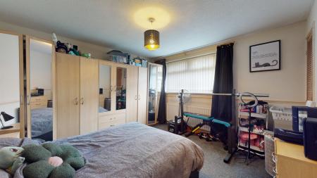 2 bedroom Semi-detached house for sale in Brierley Close, Newport, NP11