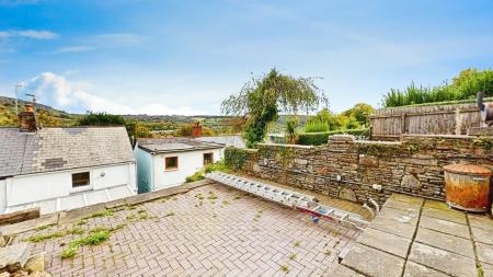 2 bedroom End of terrace house for sale in Bristol Terrace, Main Road, Cardiff, CF15