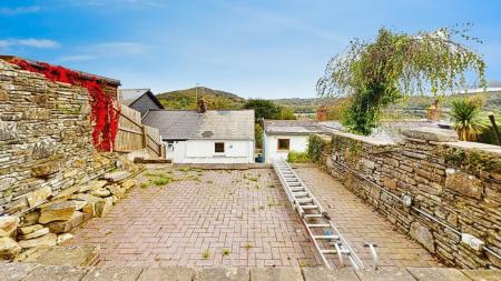 2 bedroom End of terrace house for sale in Bristol Terrace, Main Road, Cardiff, CF15