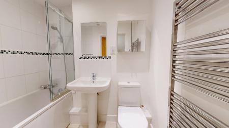 2 bedroom Flat for sale in Heathwood Road, Heath, Cardiff, CF14