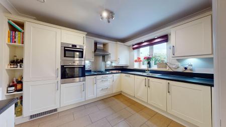 3 bedroom Terraced House for sale in Coed Y Wenallt, Rhiwbina, Cardiff, CF14