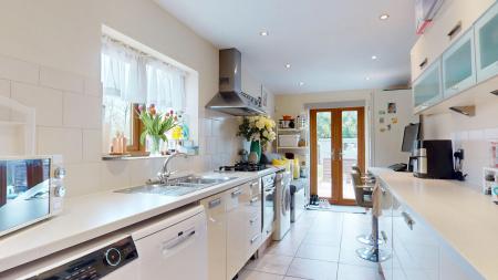 2 bedroom Terraced House for sale in Glan y Nant Terrace, Cardiff, CF14