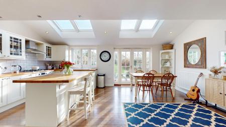 3 bedroom Terraced House for sale in Pen y Dre, Rhiwbina, Cardiff, CF14