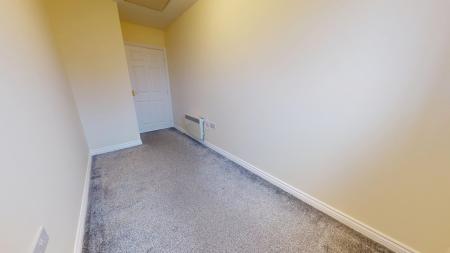 2 bedroom Flat to let in Watkins Square, Llanishen, Cardiff, CF14