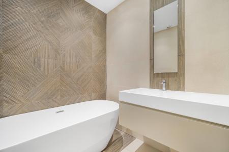 4 bedroom Detached house to let in Cae'r Graig, Radyr, Cardiff, CF15