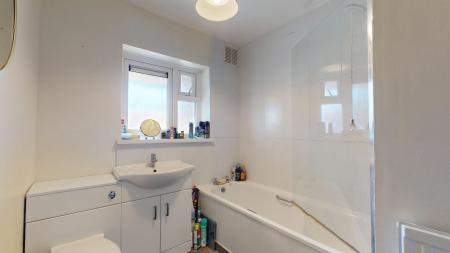 2 bedroom Maisonette for sale in Morris Avenue, Llanishen, Cardiff, CF14