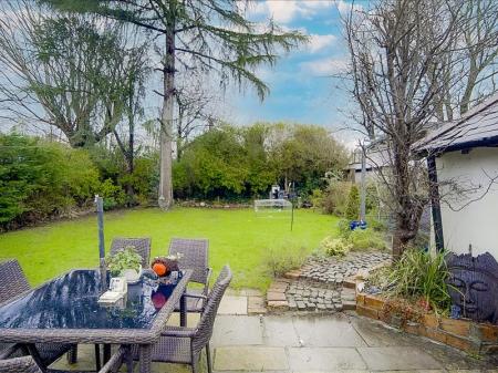 5 bedroom Semi-detached house for sale in Ty Glas Road, Llanishen, Cardiff, CF14