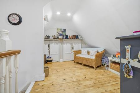 5 bedroom Semi-detached house for sale in Ty Glas Road, Llanishen, Cardiff, CF14