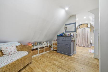 5 bedroom Semi-detached house for sale in Ty Glas Road, Llanishen, Cardiff, CF14