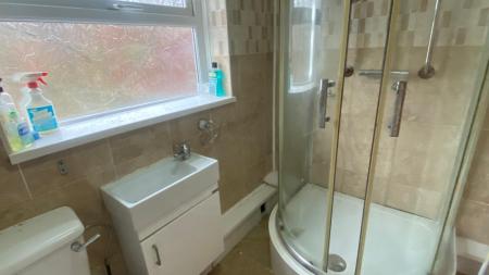 3 bedroom End of terrace house for sale in West View, Caerphilly, CF83