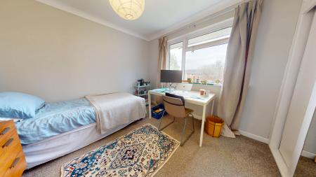 3 bedroom Flat to let in Bishops Close, Whitchurch, Cardiff, CF14