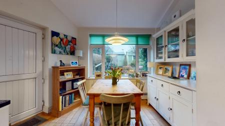 3 bedroom Semi-detached house for sale in Pen Y Dre, Rhiwbina, Cardiff, CF14