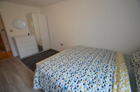 2 bedroom Flat to let in Bute Terrace, Cardiff, CF10