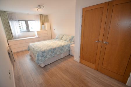 2 bedroom Flat to let in Bute Terrace, Cardiff, CF10