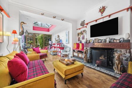 3 bedroom Semi-detached house for sale in Thornhill Road, Rhiwbina, Cardiff, CF14