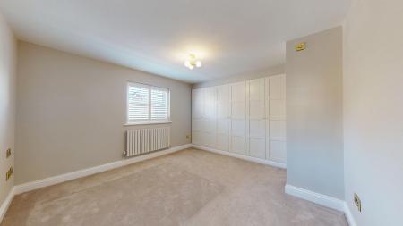 4 bedroom Detached house for sale in Oak Tree Drive, Newport, NP10