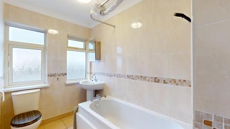 2 bedroom Flat for sale in Greenland Crescent, Fairwater, Cardiff, CF5