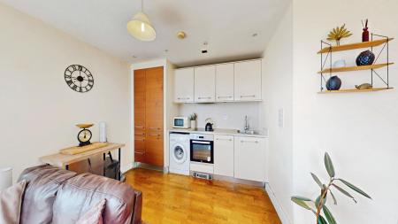 2 bedroom Flat to let in Falcon Drive, Cardiff Bay, Cardiff, CF10