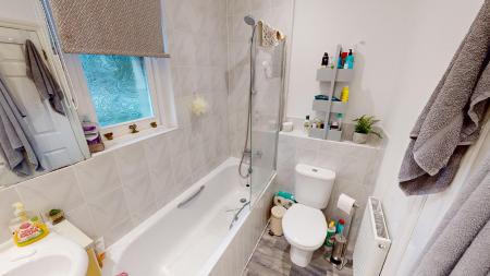 2 bedroom Duplex to let in Stow Park Circle, Newport, NP20