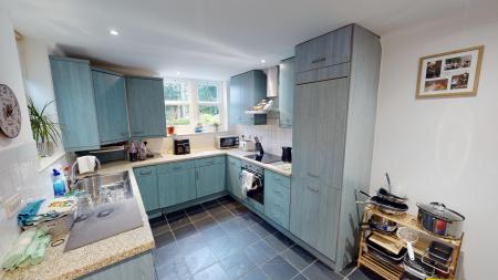 2 bedroom Duplex to let in Stow Park Circle, Newport, NP20