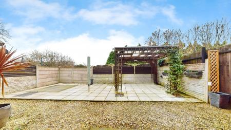 3 bedroom Semi-detached house to let in Chandlers Reach, Pontypridd, CF38