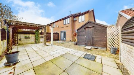 3 bedroom Semi-detached house to let in Chandlers Reach, Pontypridd, CF38