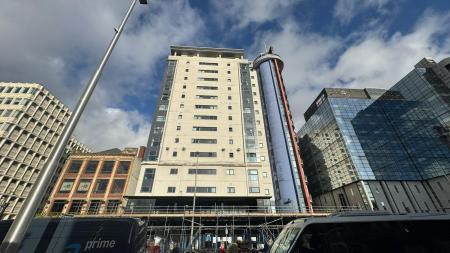 2 bedroom Flat for sale in Churchill Way, Cardiff, CF10