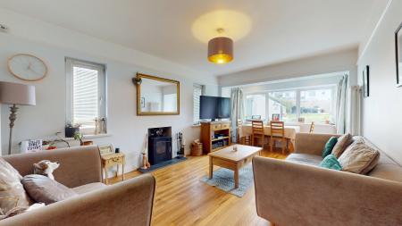 3 bedroom Semi-detached house for sale in Heol y Coed, Rhiwbina, Cardiff, CF14