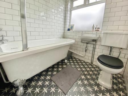 4 bedroom Semi-detached house for sale in Cae Mawr Road, Rhiwbina, Cardiff, CF14