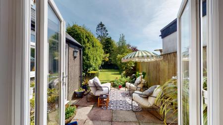 4 bedroom Semi-detached house for sale in Cae Mawr Road, Rhiwbina, Cardiff, CF14