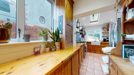 4 bedroom Semi-detached house for sale in Y Goedwig, Rhiwbina, Cardiff, CF14