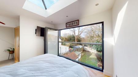 4 bedroom Semi-detached house for sale in Y Goedwig, Rhiwbina, Cardiff, CF14