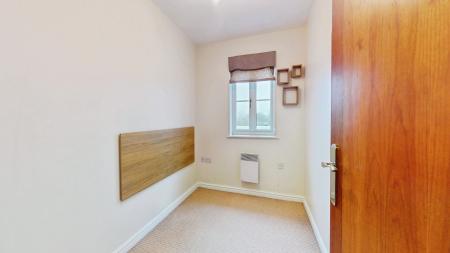 2 bedroom Flat to let in Pipkin Close, Pontprennau, Cardiff, CF23