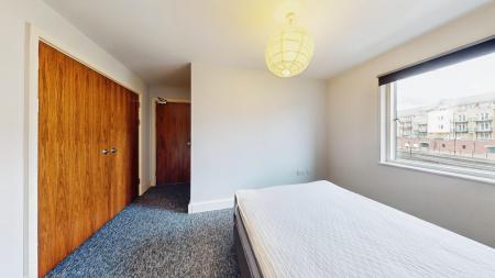 2 bedroom Flat to let in Falcon Drive, Butetown, Cardiff, CF10