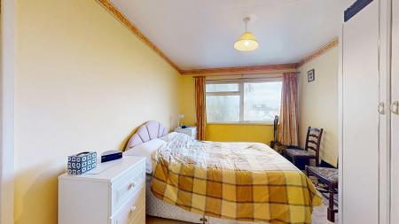 2 bedroom Flat for sale in Clos Hendre, Cardiff, CF14