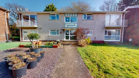 2 bedroom Flat for sale in Clos Hendre, Cardiff, CF14