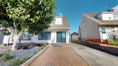 3 bedroom Semi-detached house for sale in Clos Mabon, Rhiwbina, Cardiff, CF14
