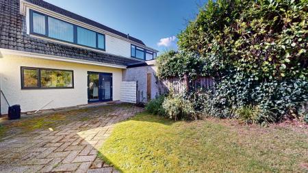 3 bedroom Semi-detached house for sale in Clos Mabon, Rhiwbina, Cardiff, CF14