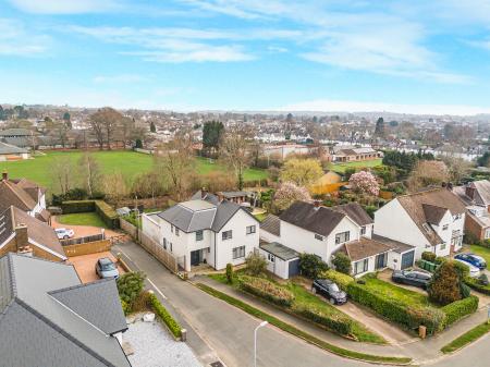 4 bedroom Detached house for sale in Heol Wen, Rhiwbina, Cardiff, CF14