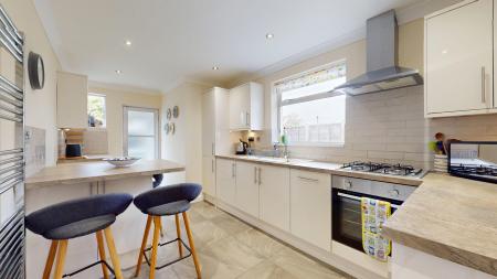 2 bedroom Bungalow for sale in Heol Y Wern, Rhiwbina, Cardiff, CF14